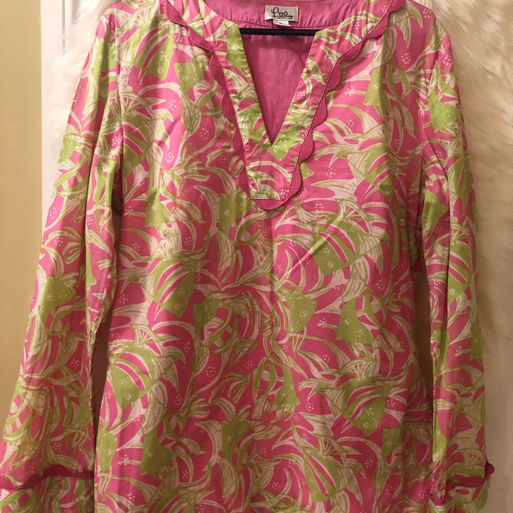 NWOT Lilly Pulitzer Fish Print Scalloped Tunic